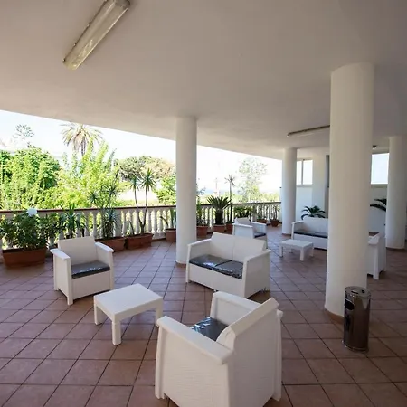 Esterita Паргелия