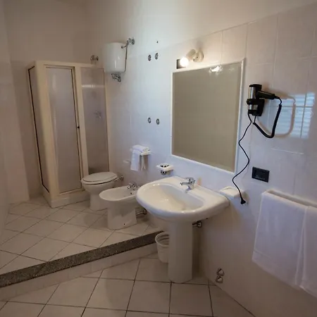 Frühstückspension Esterita 4*
