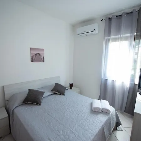 Esterita Couette-café