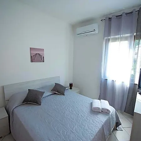 Esterita 4* Parghelia