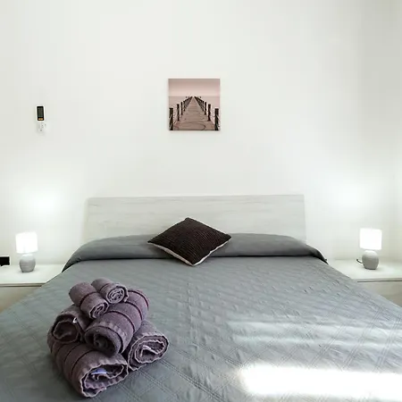 Couette-café Esterita 4*