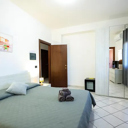 Esterita 4*