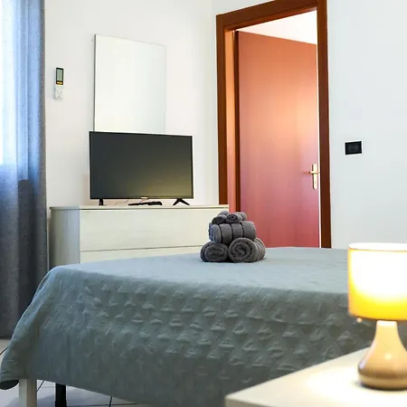 Esterita Couette-café Parghelia