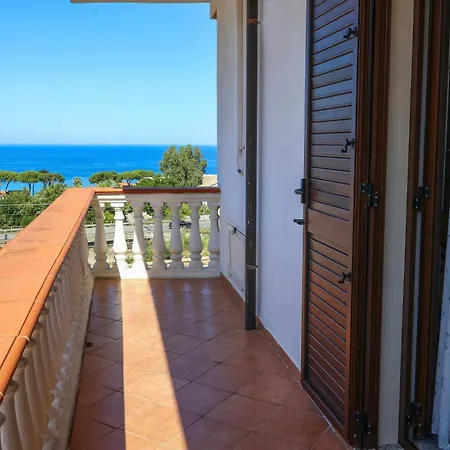 Couette-café Esterita 4*