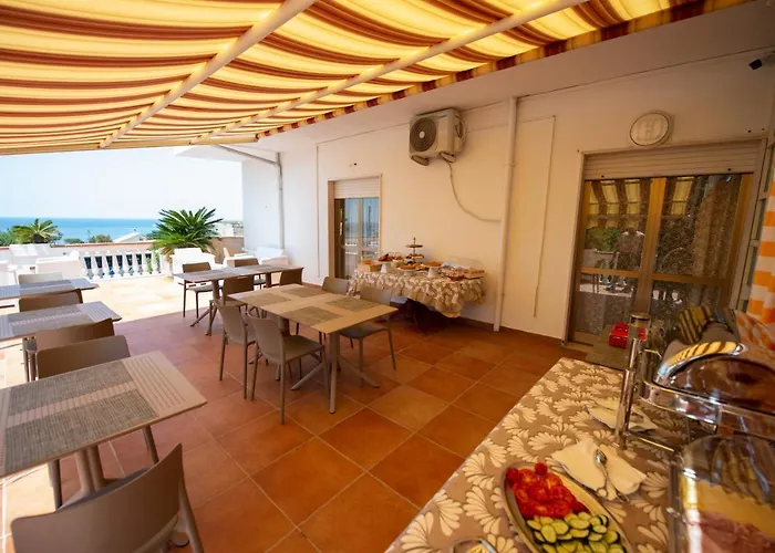 Esterita Bed and Breakfast 4*